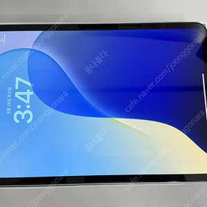 아이패드 프로 M4 11인치 256기가 와이파이 실버 판매합니다.