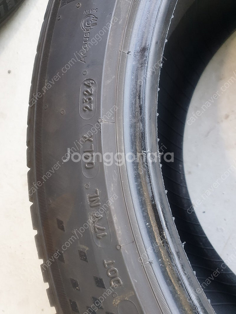 255 45 19 미쉐린 중고 타이어 판매합니다--2