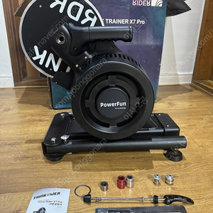 싱크라이더 x7 pro 스마트 로라 트레이너