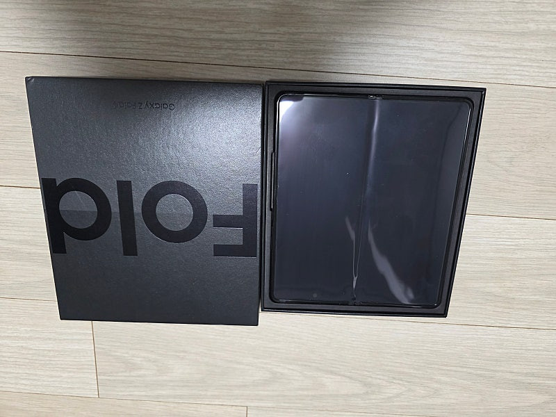 폴드4 512기가 24년10월 올갈이 이미지