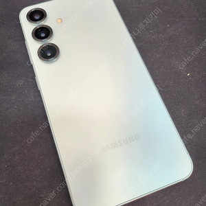 갤럭시S25 민트 512GB 무잔상 상태좋은 중고68만팝니다