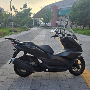 혼다 PCX 125 ABS 블랙 판매합니다.