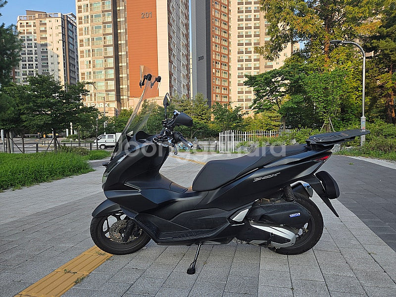 혼다 PCX 125 ABS 블랙 판매합니다.--5