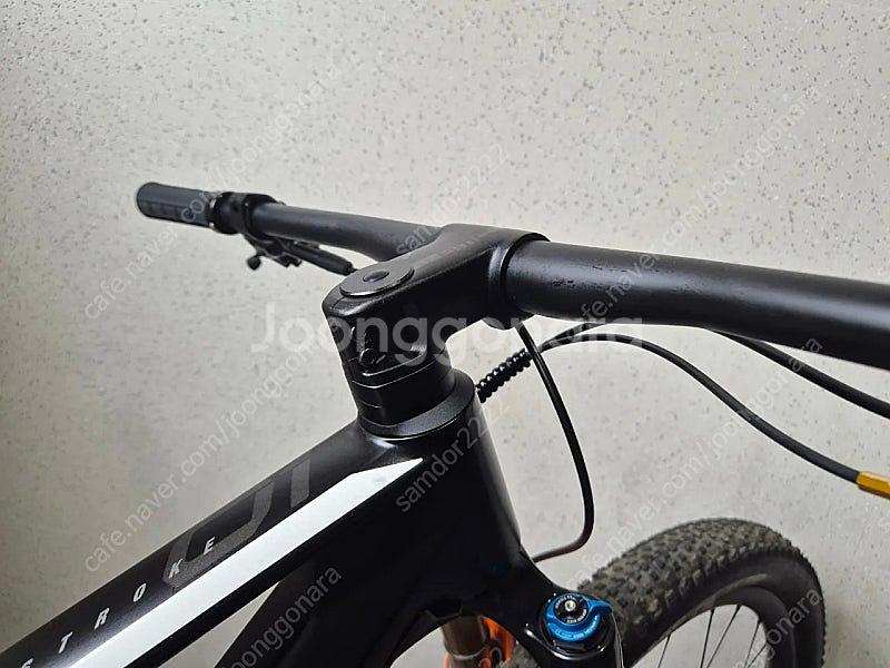 BMC 투스트로크--3