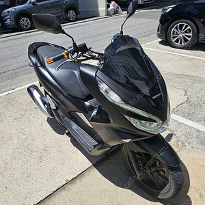 부산 더 뉴 pcx 125 맷블랙 20년식 판매합니다! (정비내역 다수️, 카울a급)