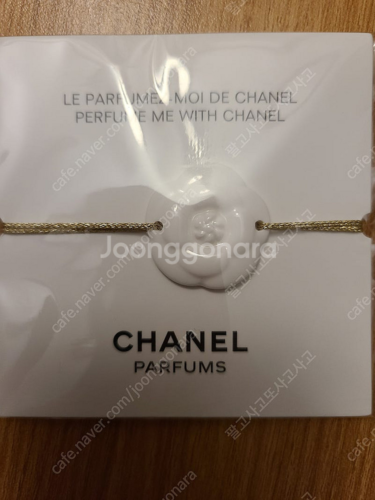 정품) 새상품 샤넬 까멜리아 팔찌 (코스메틱)--2