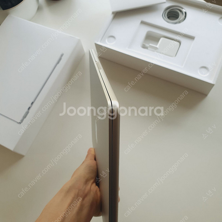 맥북에어 M2 13인치 실버 (RAM 8GB , SSD...--5