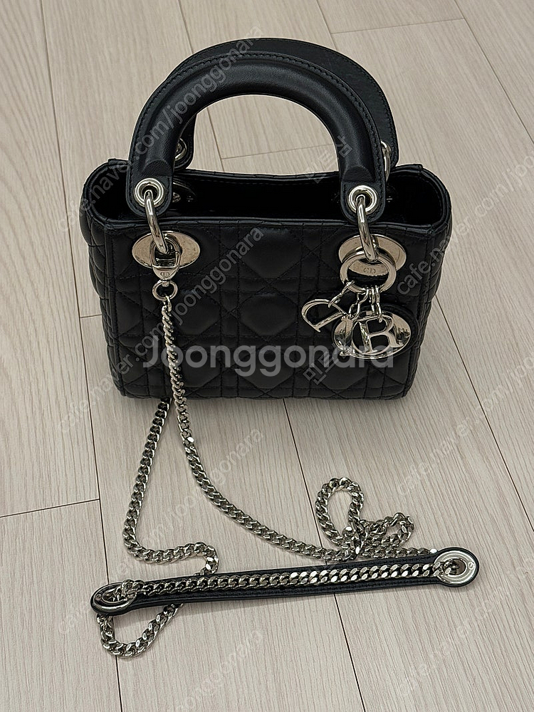 레이디디올 미니(급처) 가격네고가능--0