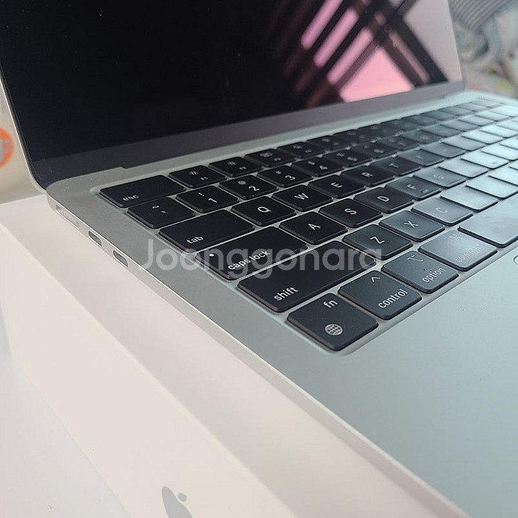 맥북에어 13인치 m3 영문자판--4