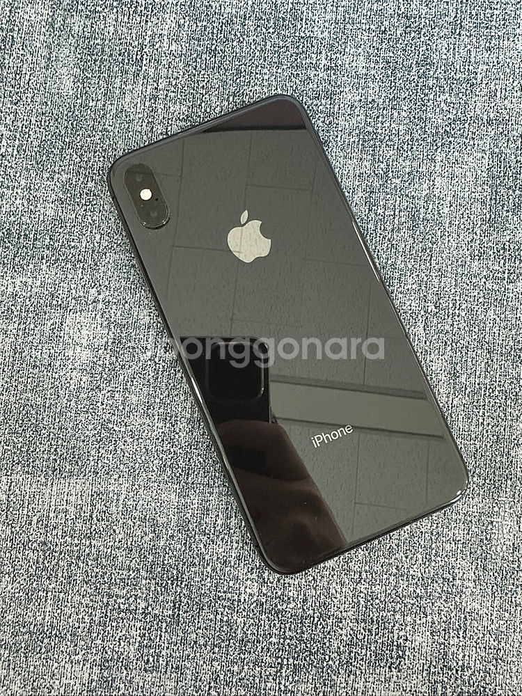 *S등급* 아이폰XSMAX 256G 블랙 배터리 86% 37만원 판매해요--0