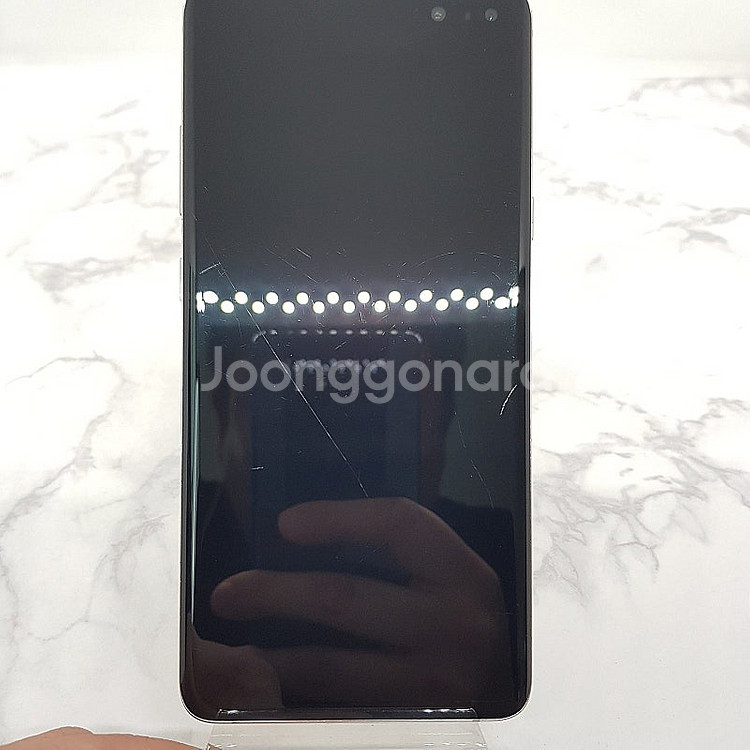 S10 5G (G977) 실버, 저렴한 공기계 판매해요...--8