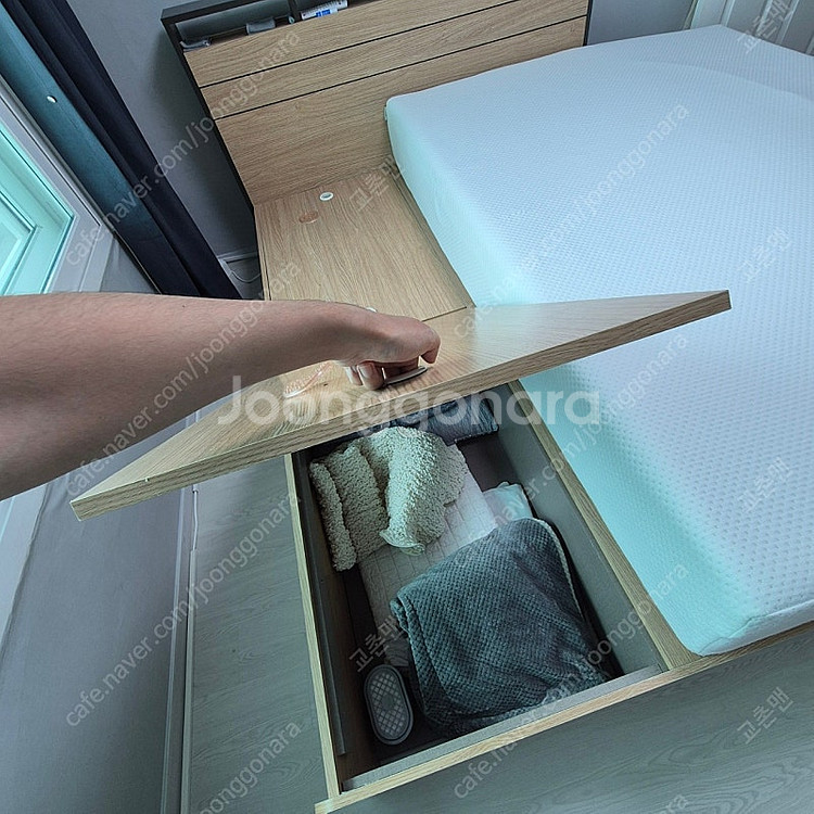 리바트 수납형 침대프레임 판매합니다--4