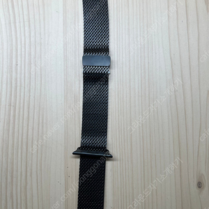 애플워치 49mm 티타늄 밀레니즈 루프 M