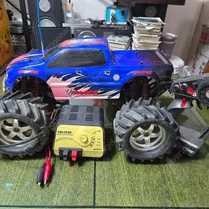 TRAXXAS E-MAX RC카 콘트롤러, 충전기셋