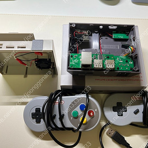 라즈베리파이3b, nes pi , 패드2ea , 충전기