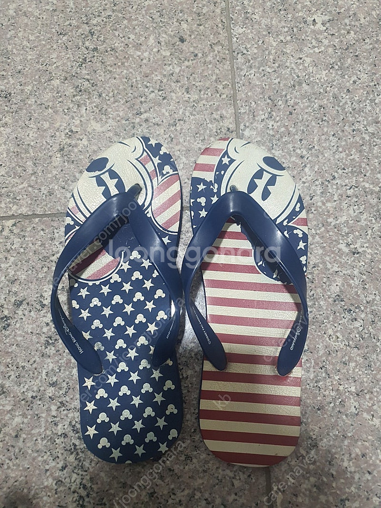 홍콩 디즈니랜드 남성 슬리퍼 판매합니다!--0