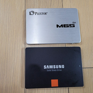 MLC SSD 2개 128G / 512G , 택포 38,000원