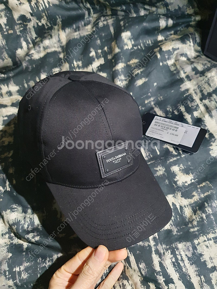 돌체앤가바나 모자 로고 캡 팝니다 (새제품)샤넬 셀린느--0