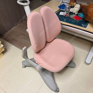핏쳐키즈 FKDE1 어린이 전동 책상,의자 세트 판매합니다.