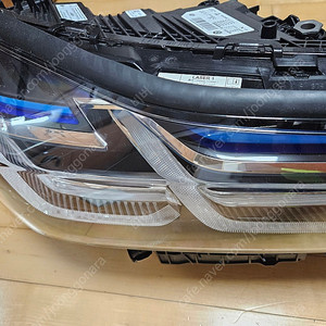 BMW 6GT 레이저라이트 양쪽