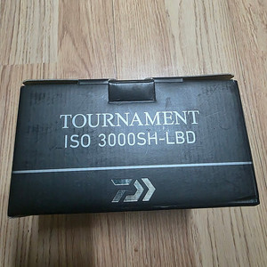 다이와 18토너먼트 릴 3000SH 판매합니다.