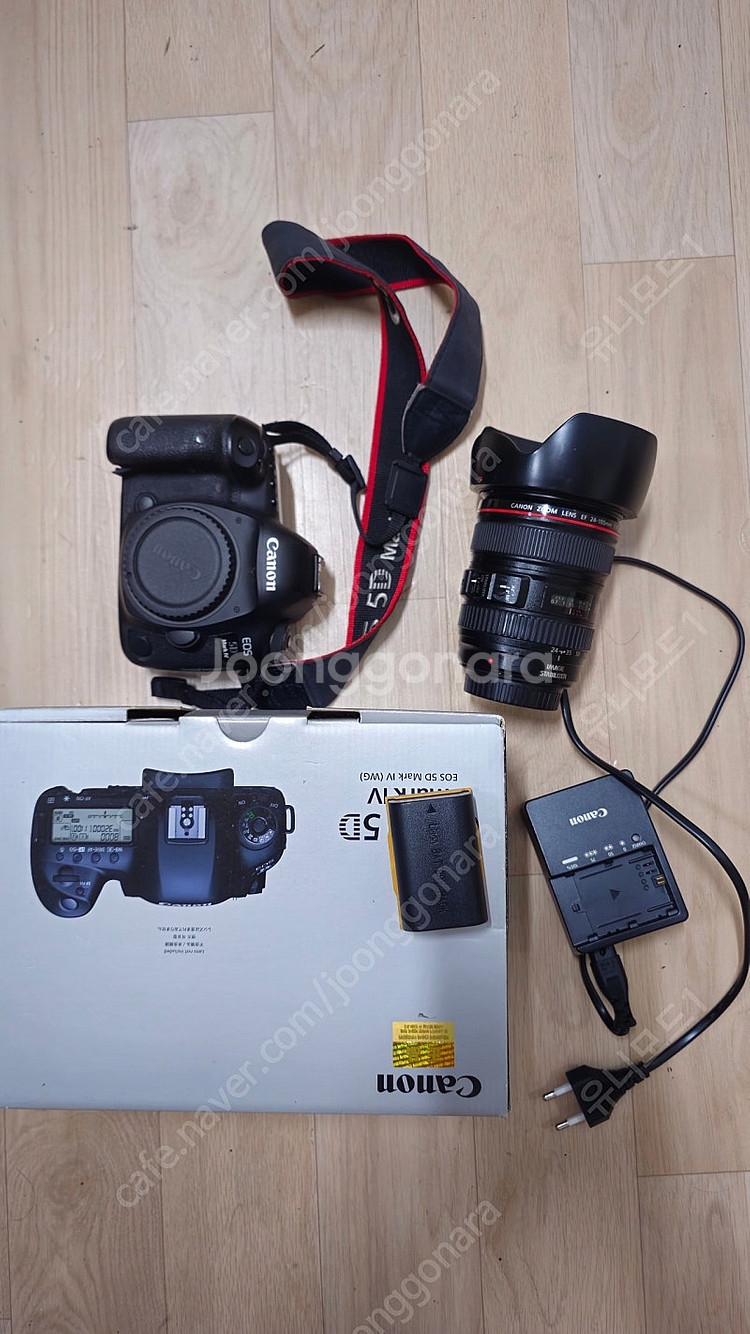 Canon EOS 5D Mark IV--0