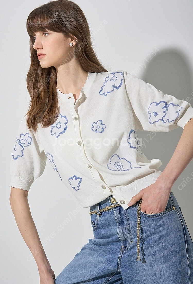 랑방 플로럴 스캘럽 하프 슬리브 니트 가디건--1