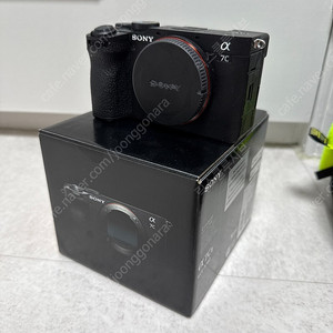 소니 a7c2 바디 팝니다