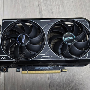 asus RTX 4060 그래픽카드