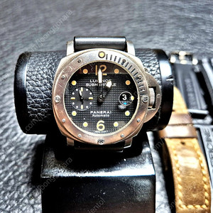 파네라이 섭머저블 pam025 티타늄 44mm 400만