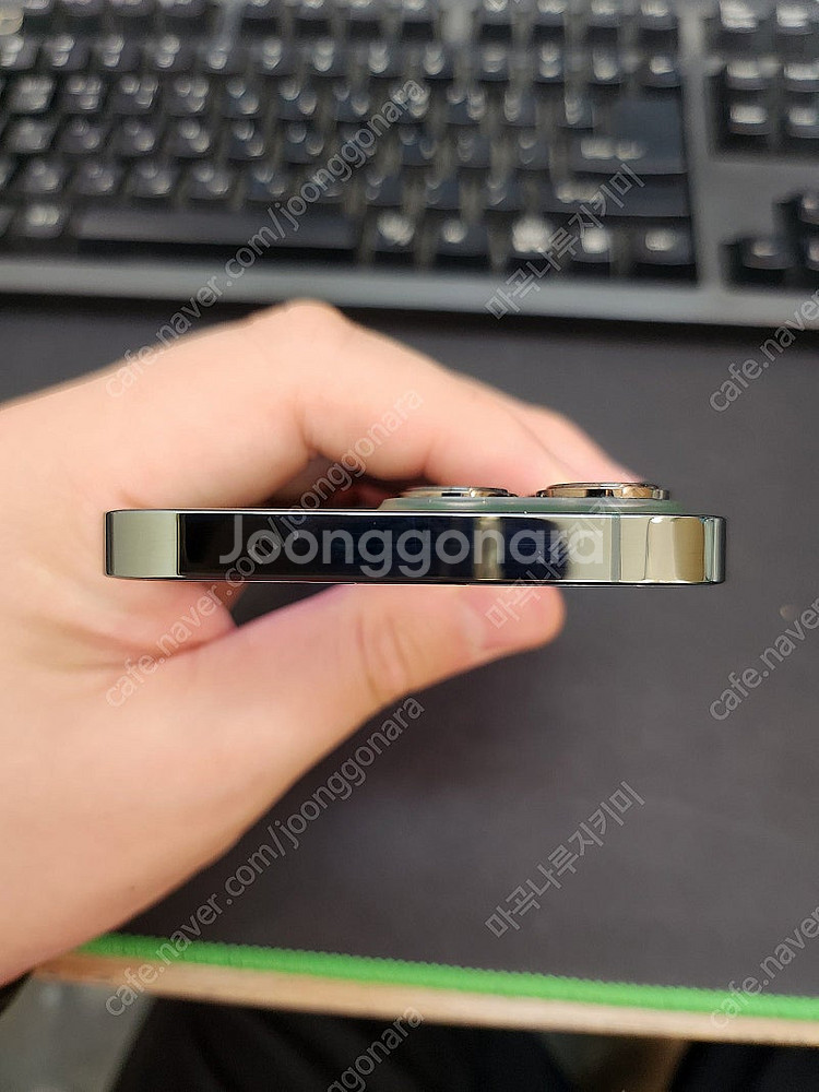 아이폰13프로 그린 128GB 상태좋은 중고49만팝니다--2
