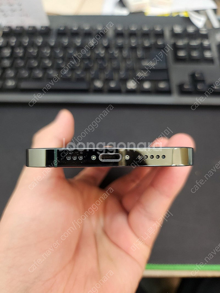 아이폰13프로 그린 128GB 상태좋은 중고49만팝니다--4