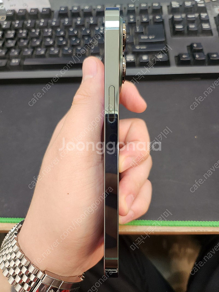 아이폰13프로 그린 128GB 상태좋은 중고49만팝니다--5