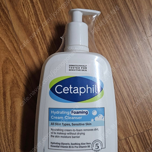 세타필 하이드레이팅 저자극 포밍 크림 클렌저 473ml (미개봉)