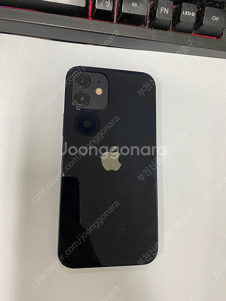 204391 아이폰12 블랙 액정SS급 64GB 무잔상...--0