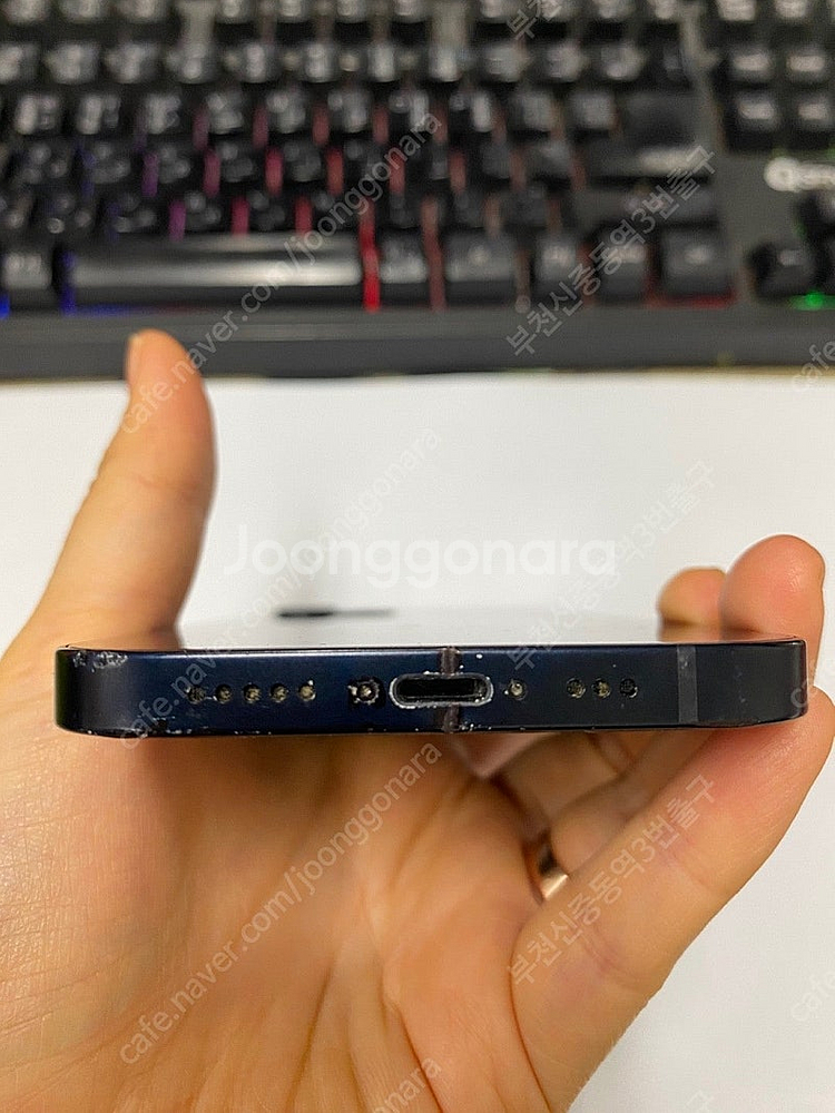204391 아이폰12 블랙 액정SS급 64GB 무잔상...--6