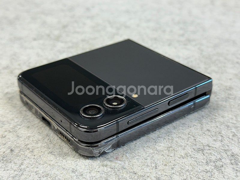 (무잔상)갤럭시Z플립4 블랙 256G 깨끗한 가성비 검...--6