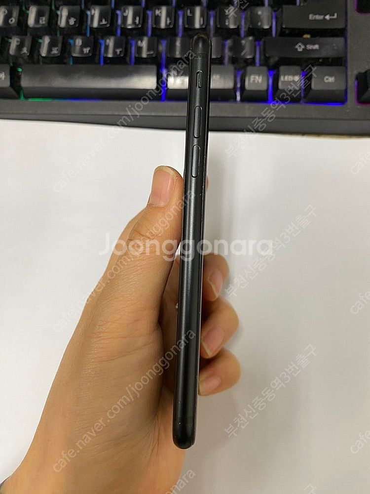 500991 아이폰SE2 블랙 액정SS급 64GB 무잔...--4