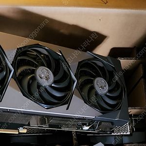 [풀박스] MSI 지포스 RTX 3080 슈프림 X D6X 10GB 트라이프로져2S 18개 (녹 부식 있으나 기능 문제 없음) 18개 일괄가 702만원(네고불가) 개별가 42.
