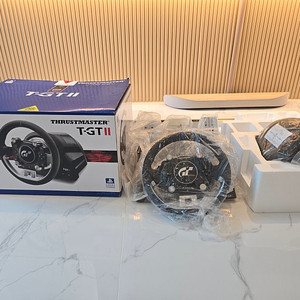 [레이싱휠] 트러스트마스터 TGT2(T-GT2) 핸들+페달 세트