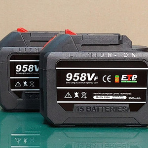 마끼다 배터리 958VF 18V 15셀 2개+충전기+무료택배 11 만원 (새물품) 삼성셀/ 할인