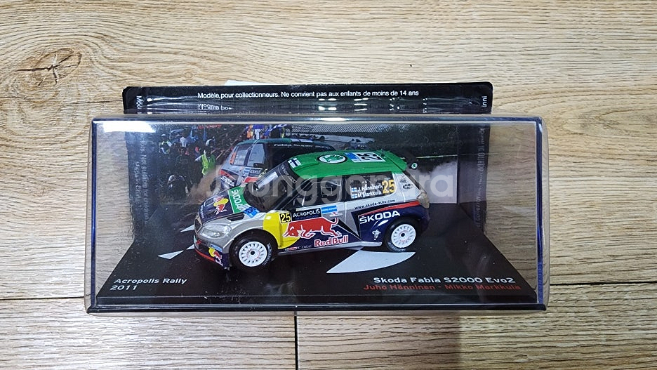 1:43 / DEAGOSTINI / Ford GT, S...--5