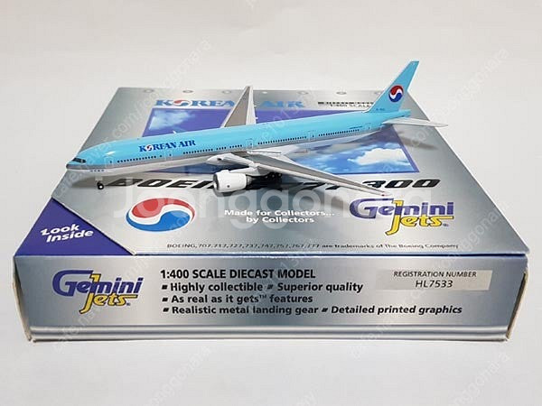 1/400 대한항공 B777-300 HL7533/ 콴타...--1