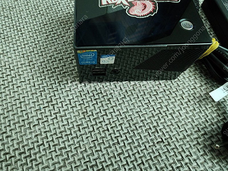 기가바이트미니pc i5 5575r 램12기가 ssd250기가--4