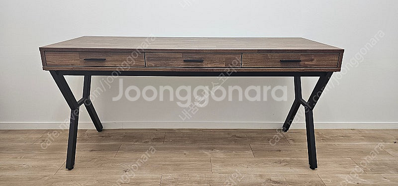 원목 테이블 책상 판매 합니다.--0