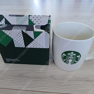 스타벅스 컵 등