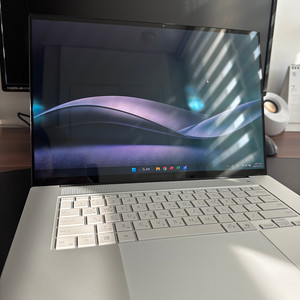 아수스 젠북 S 16 OLED 루나레이크 2025 (구입한지 3주)