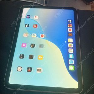 아이패드 10세대 실버 64 와이파이 판매합니다.