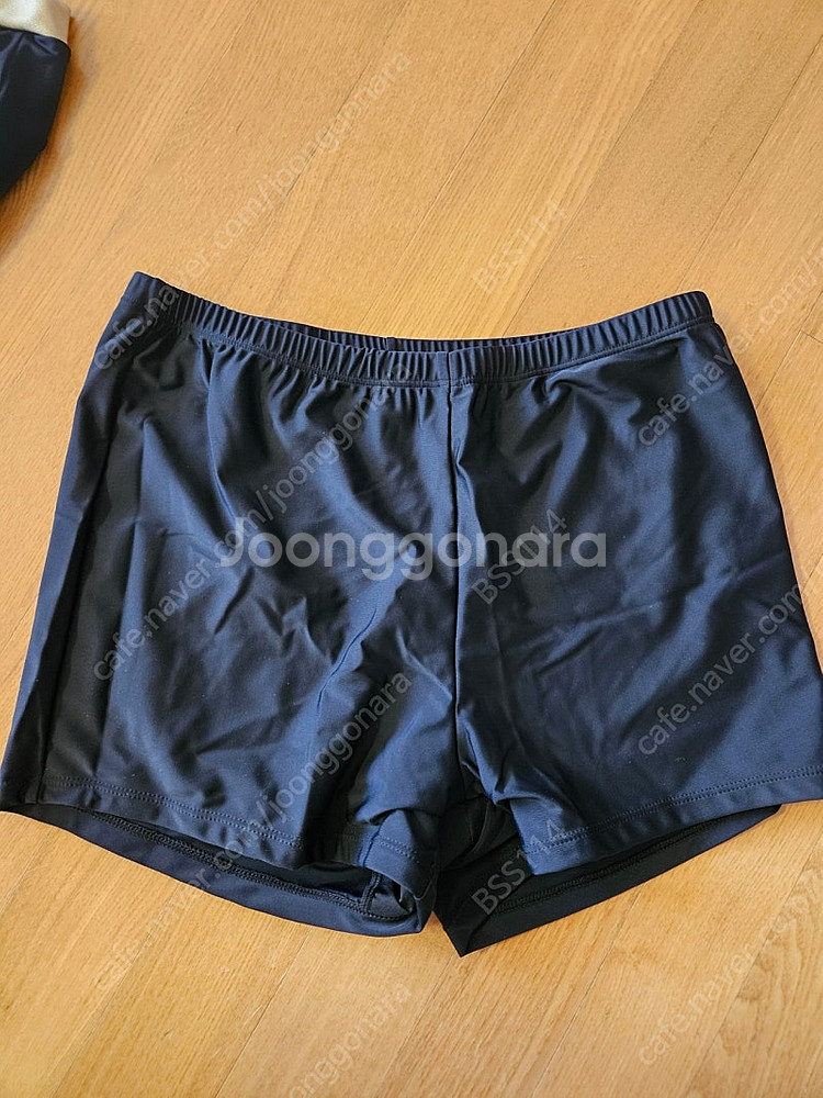 르꼬르망 다가려주는 수영복--2