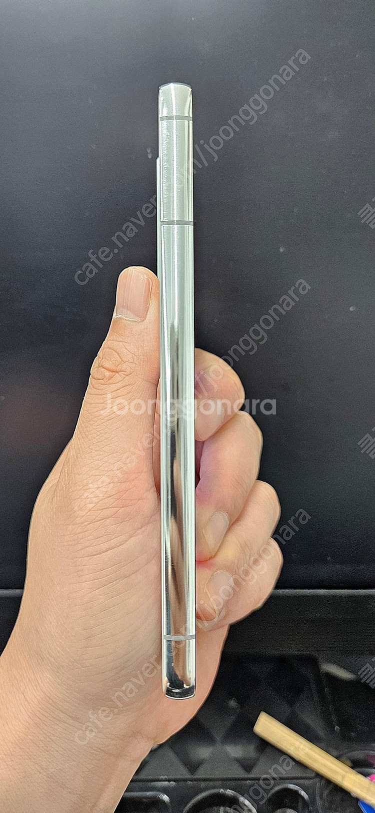 갤럭시S22 S901 256G 자급제 화이트 20만 인...--6